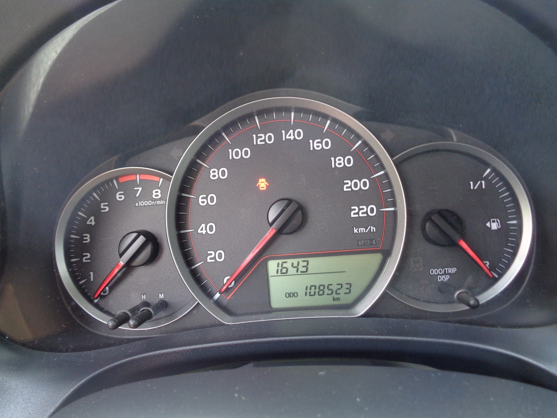 TOYOTA Yaris 1.33 Sol Multidrive-image-14
