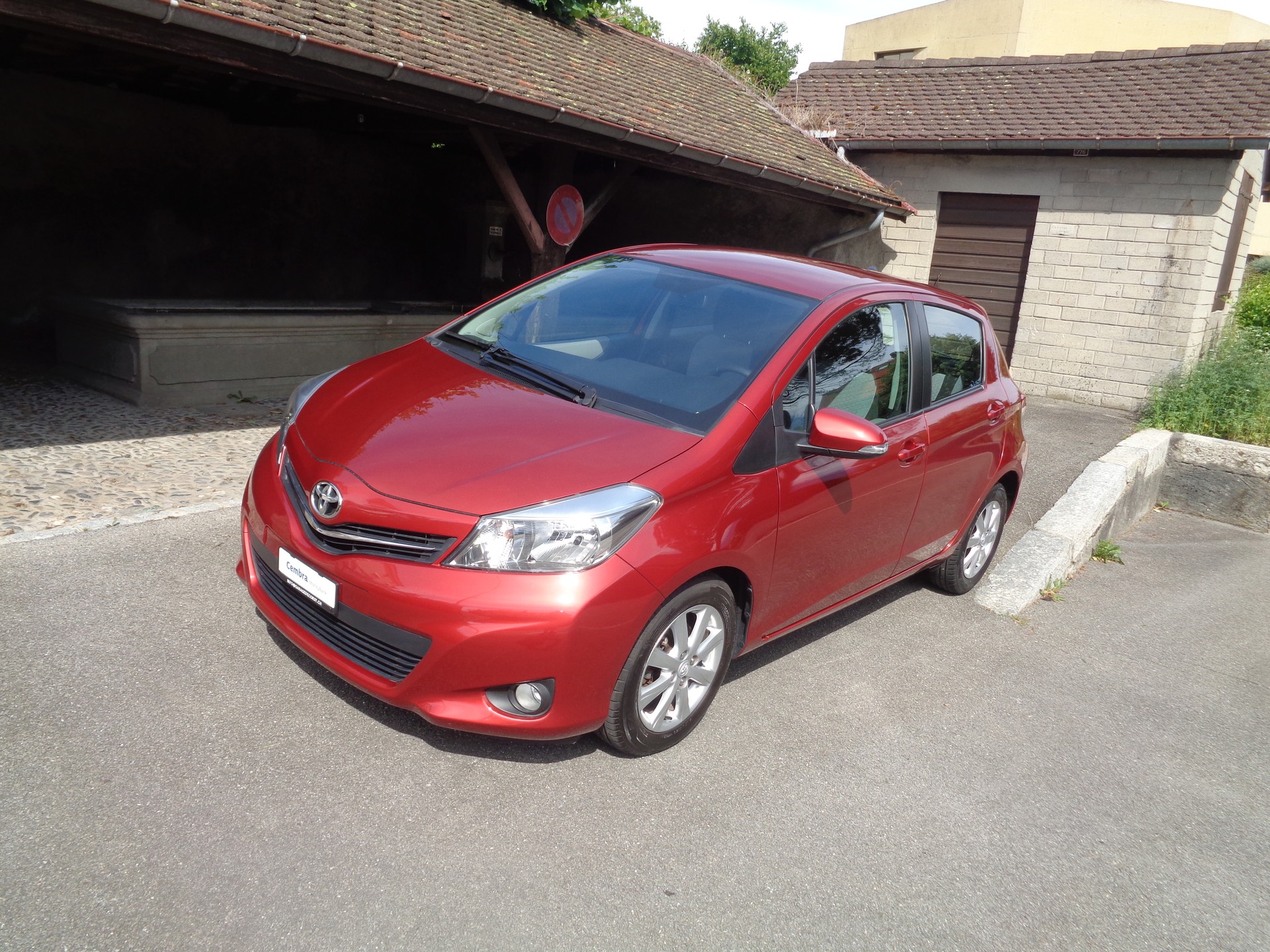 TOYOTA Yaris 1.33 Sol Multidrive-image-2