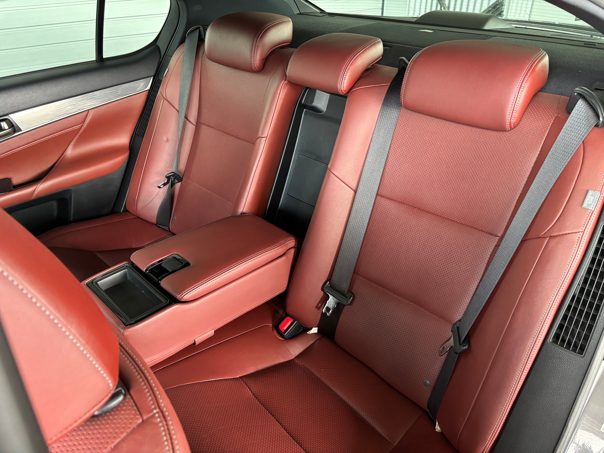 LEXUS GS 450h F-Sport Automatic-image-7