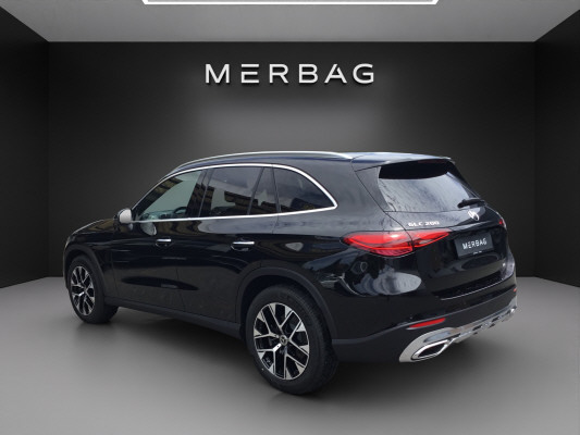 MERCEDES-BENZ GLC 200 4Matic 9G-Tronic-image-5