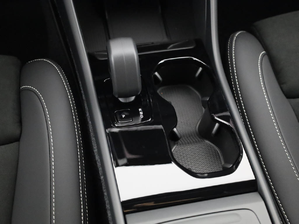 VOLVO EX40 Twin Ultra AWD XCENTRIC-image-30