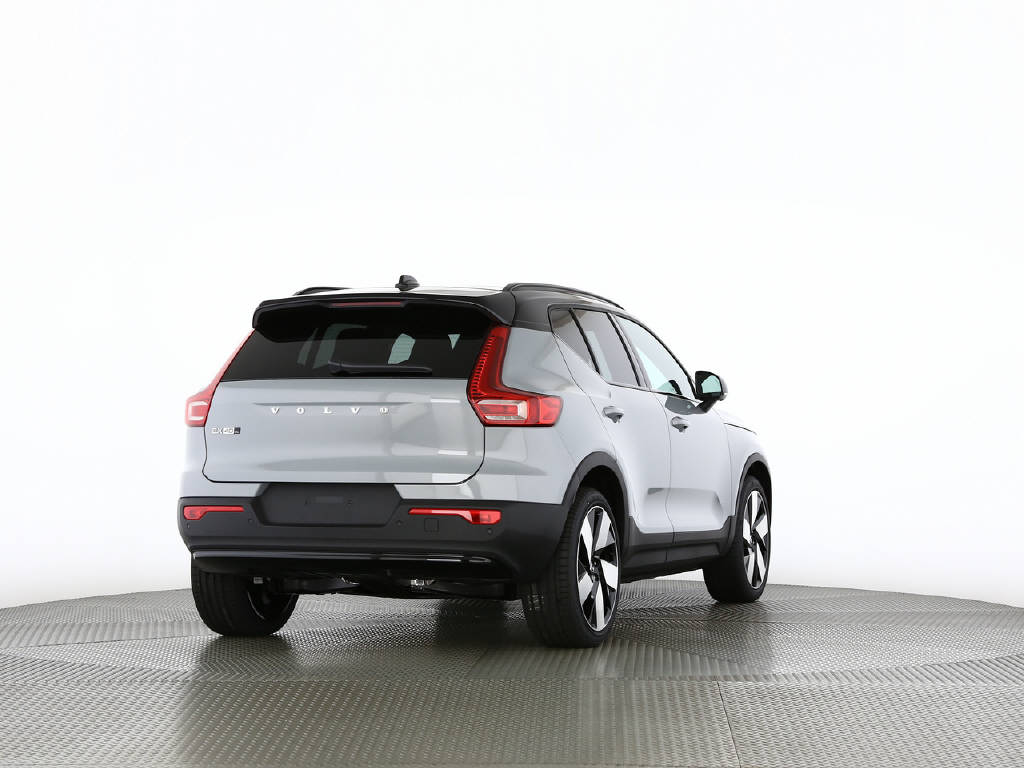 VOLVO EX40 Twin Ultra AWD XCENTRIC-image-10