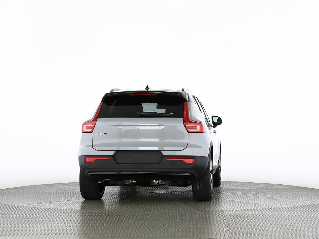VOLVO EX40 Twin Ultra AWD XCENTRIC-image-9