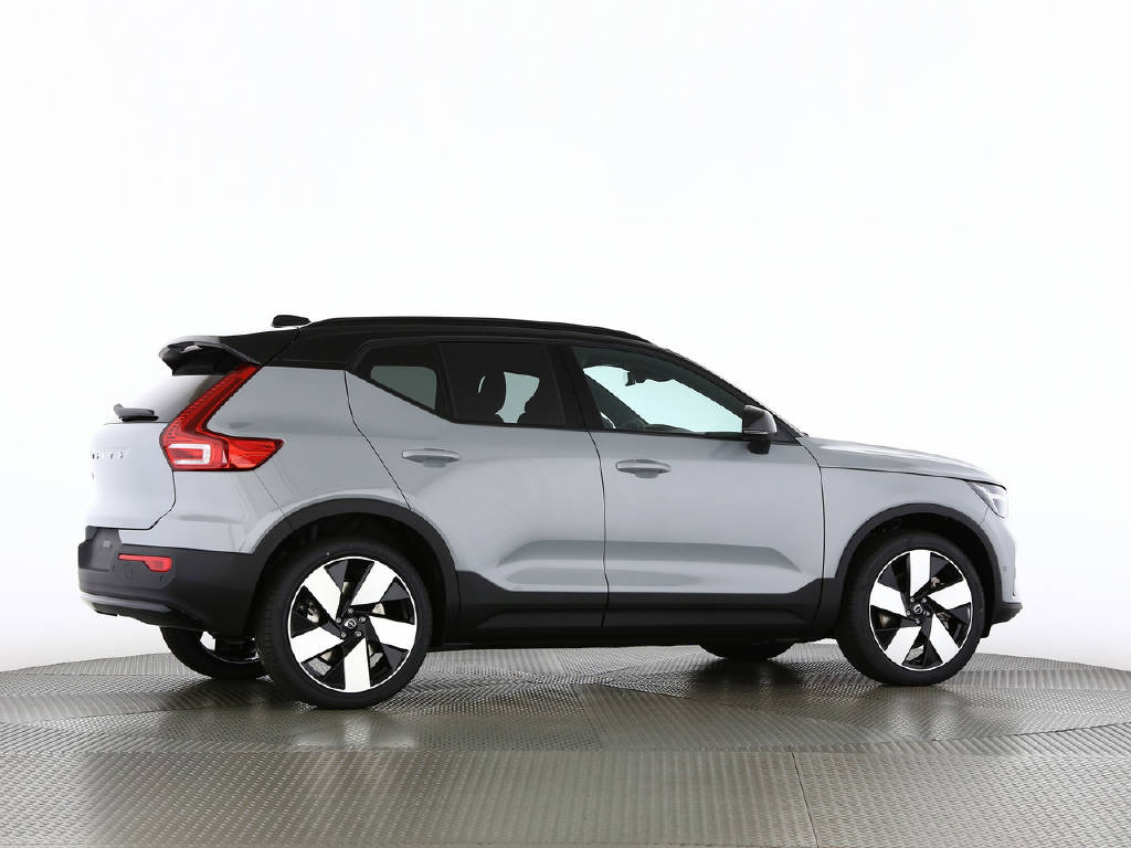 VOLVO EX40 Twin Ultra AWD XCENTRIC-image-13