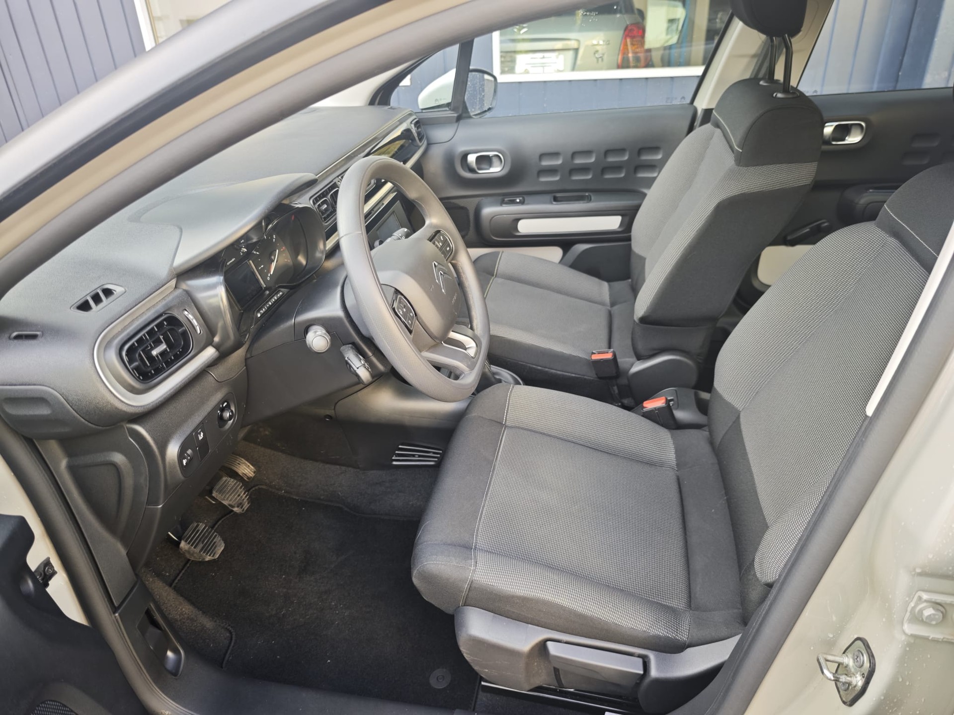 CITROEN C3 1.2i PureTech You!-image-4