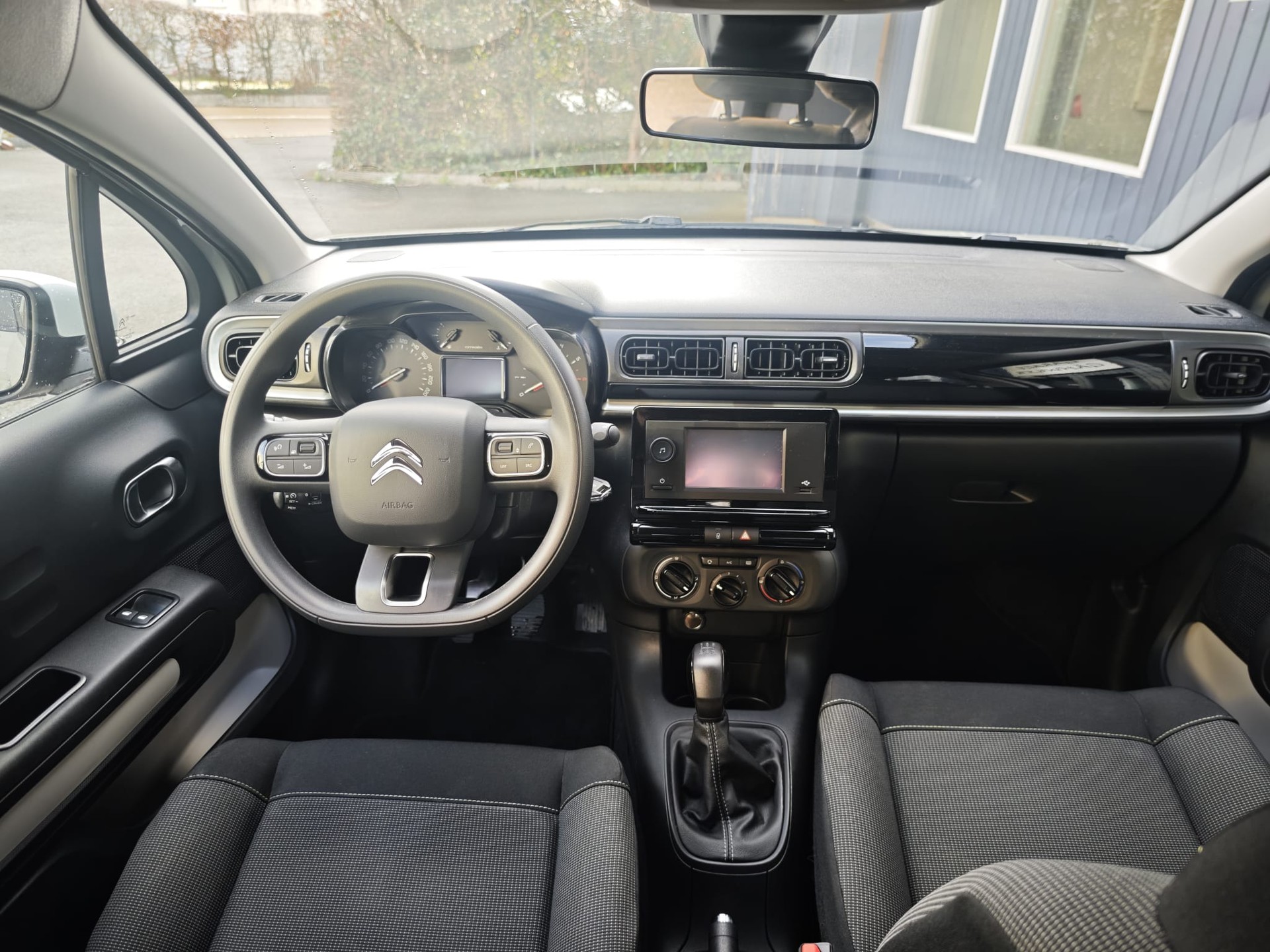 CITROEN C3 1.2i PureTech You!-image-1