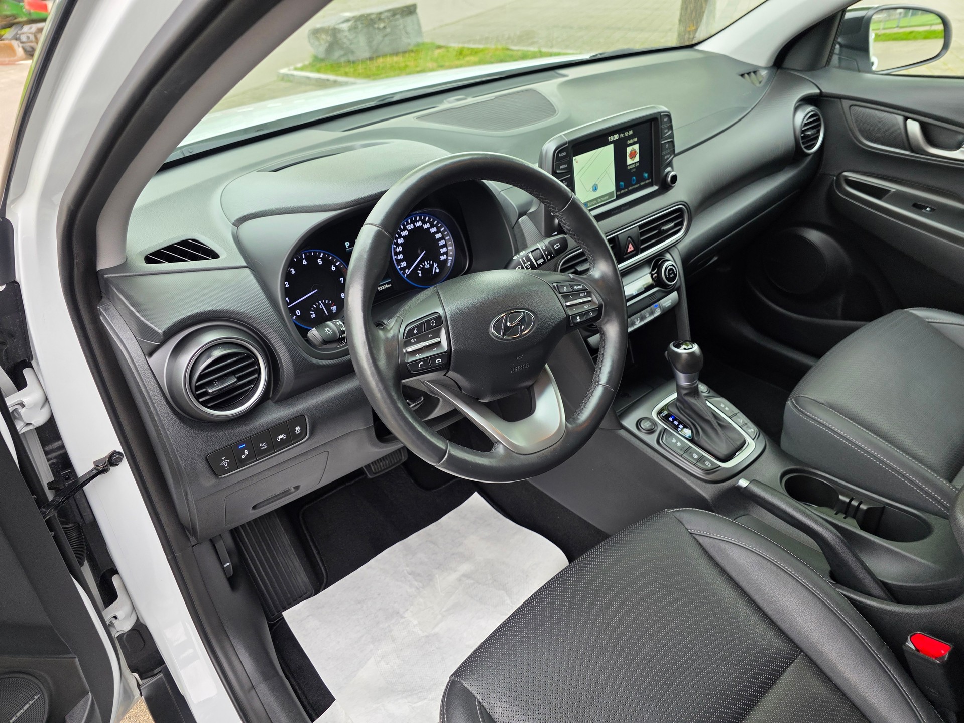 HYUNDAI Kona 1.6 T-GDi Vertex 4WD DCT-image-8