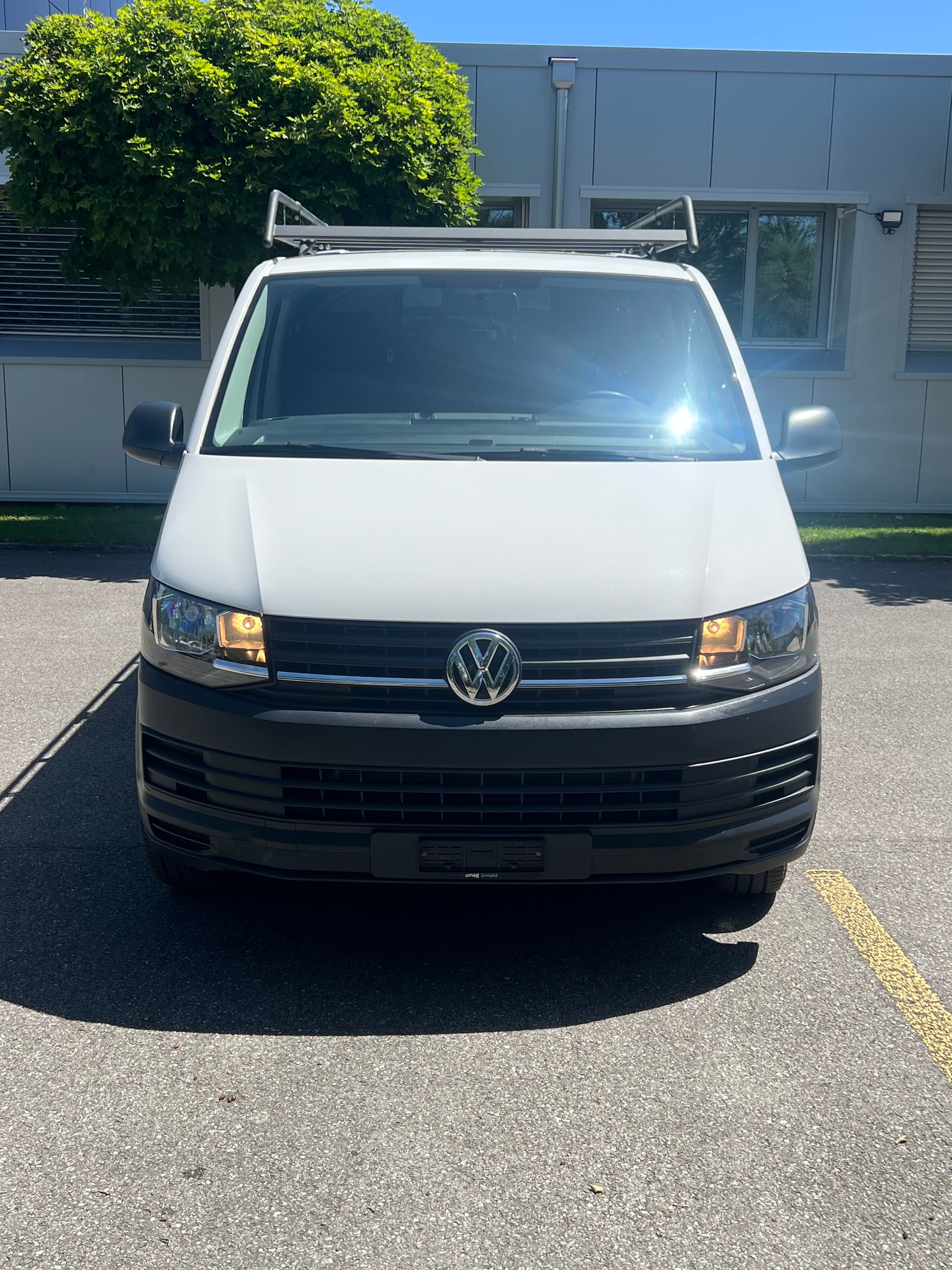 VW T6 2.0 TDI-image-0