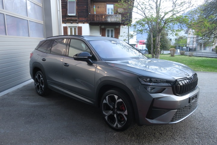 SKODA Kodiaq 2.0 TSI RS 4x4-image-2