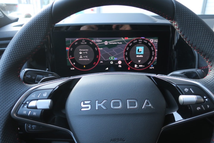 SKODA Kodiaq 2.0 TSI RS 4x4-image-14