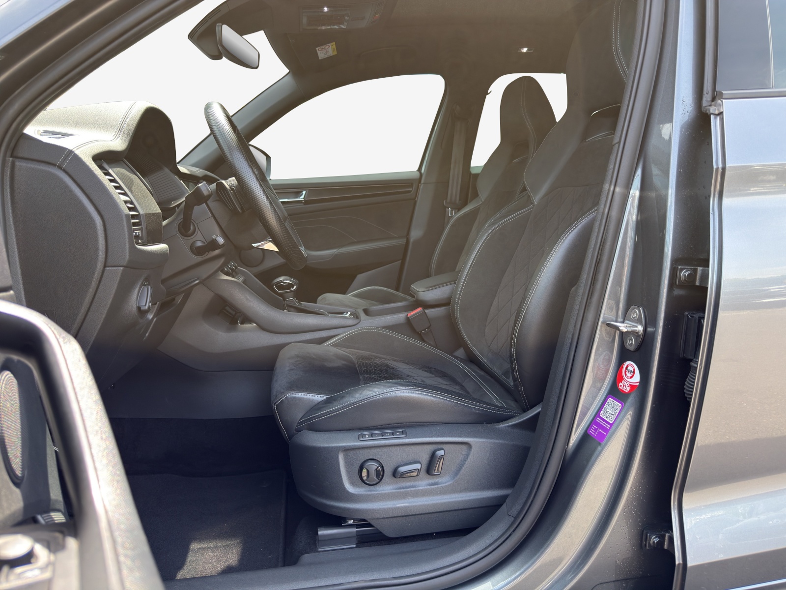 SKODA Kodiaq 2.0 TSI 4x4 SportLine-image-7