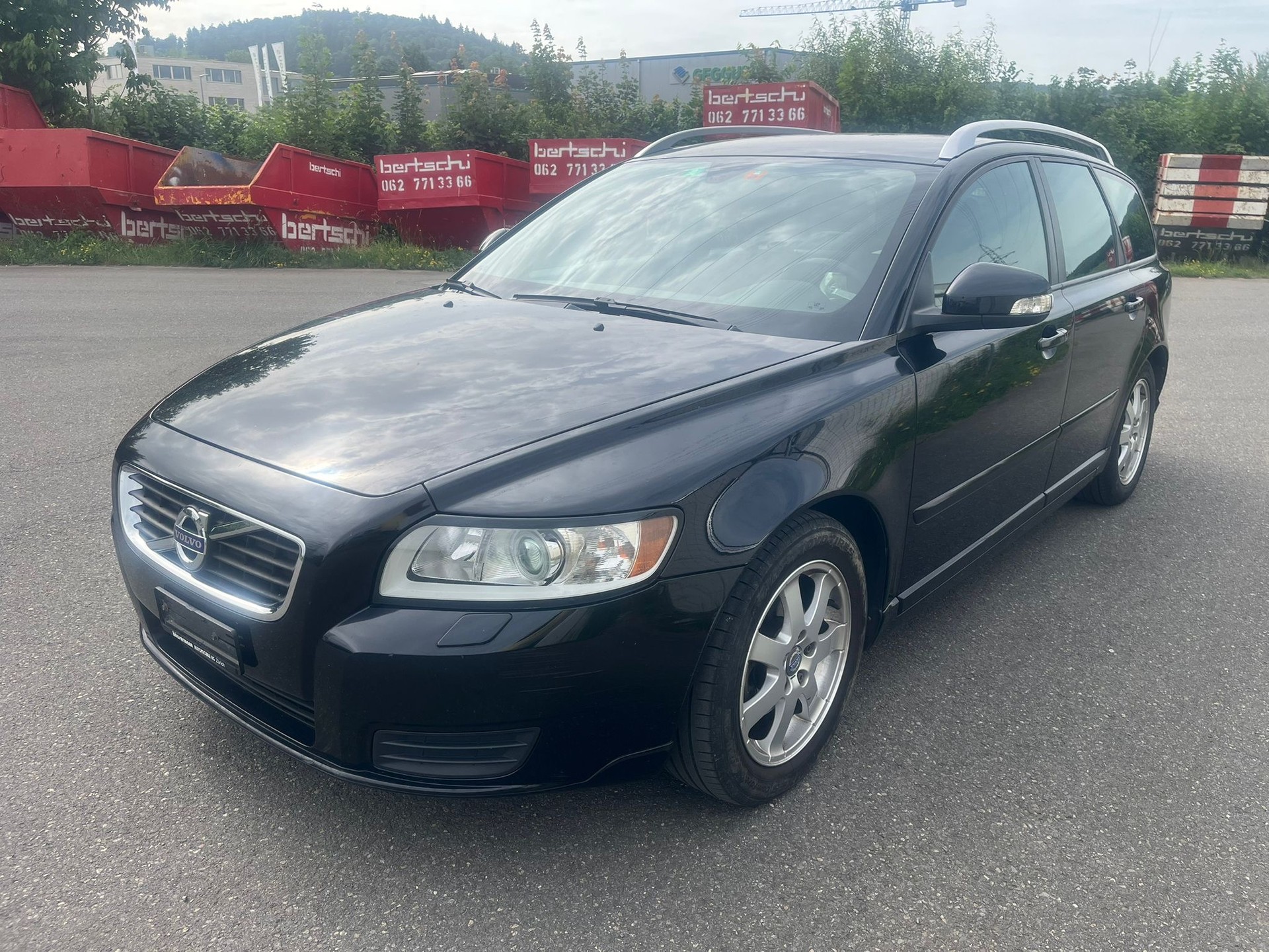 VOLVO V50 DRIVe Start/Stop Business Edition-image-2