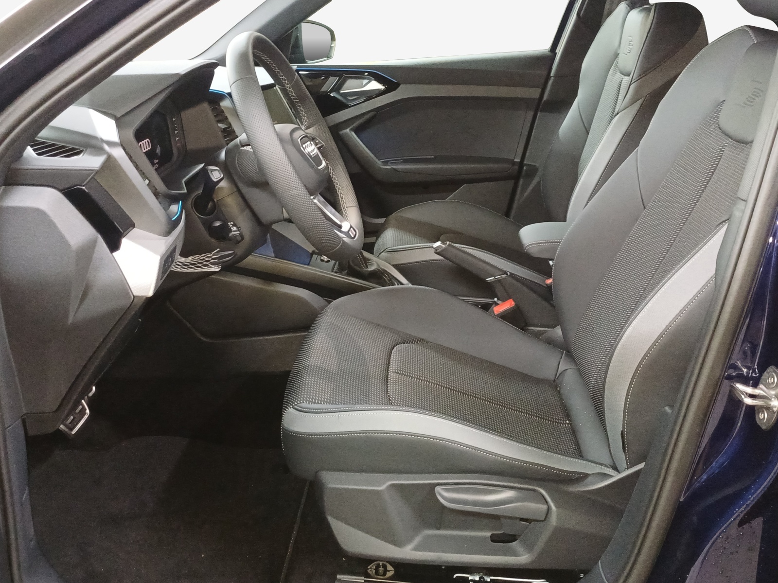 AUDI A1 Sportback 40 TFSI S Line S-tronic-image-7