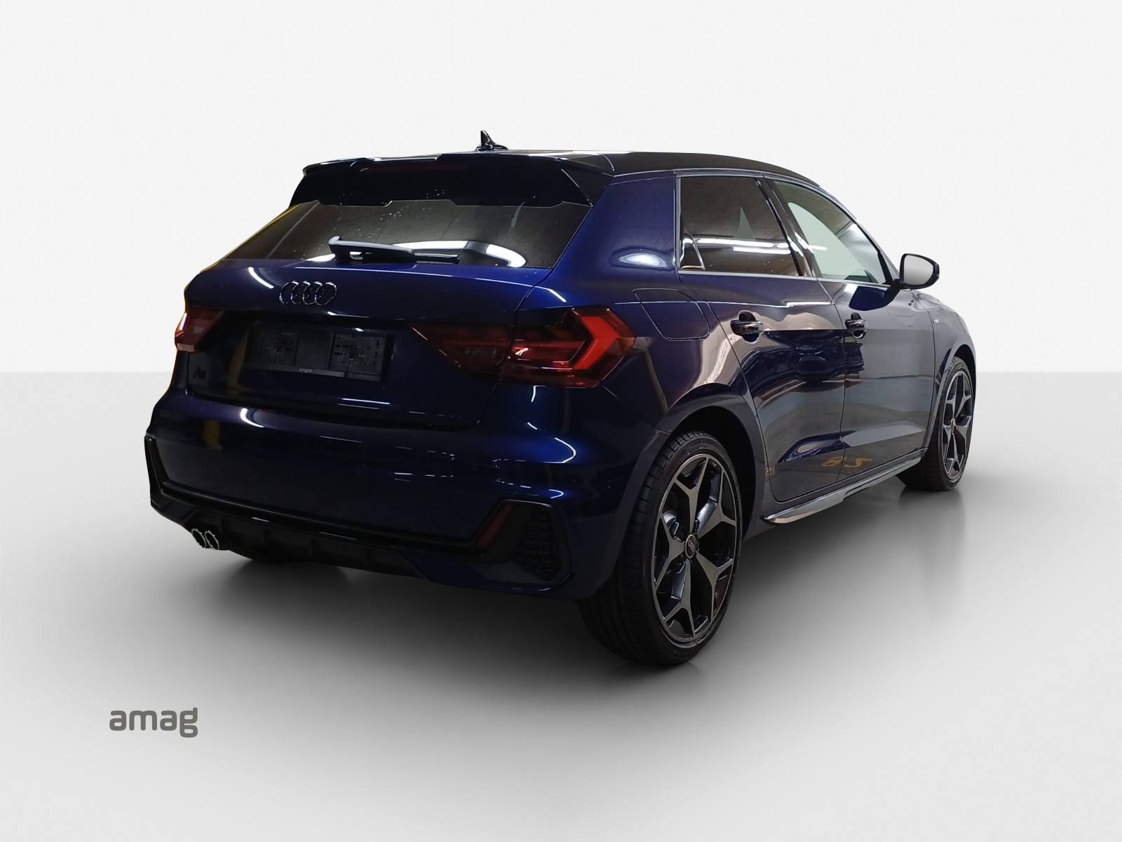 AUDI A1 Sportback 40 TFSI S Line S-tronic-image-4