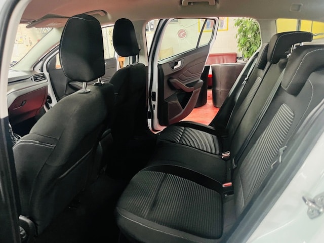 FORD Focus 1.0 MHEV Active Automatic-image-9