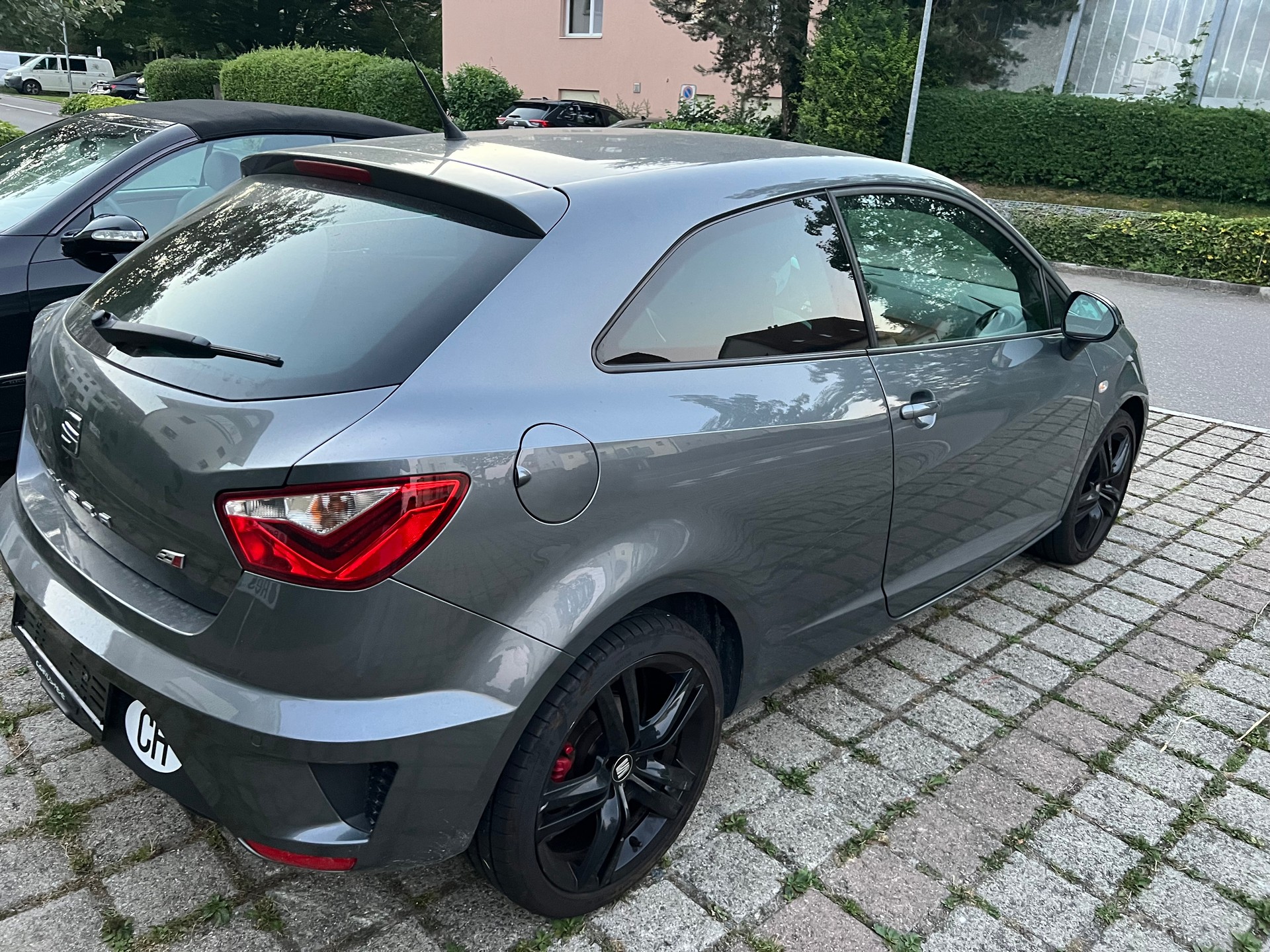SEAT Ibiza SC 1.4 TSI Cupra SR DSG-image-10