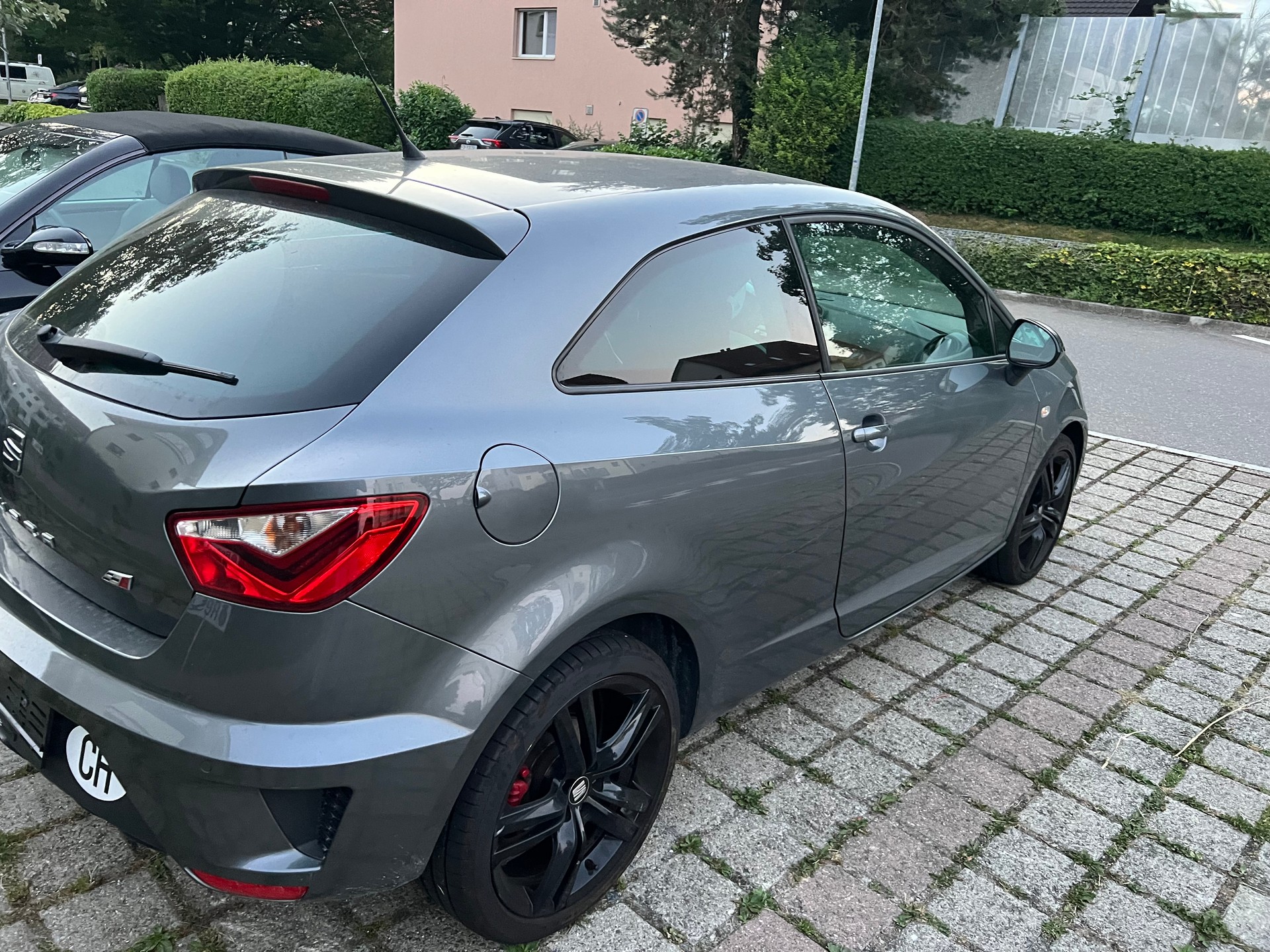 SEAT Ibiza SC 1.4 TSI Cupra SR DSG-image-6