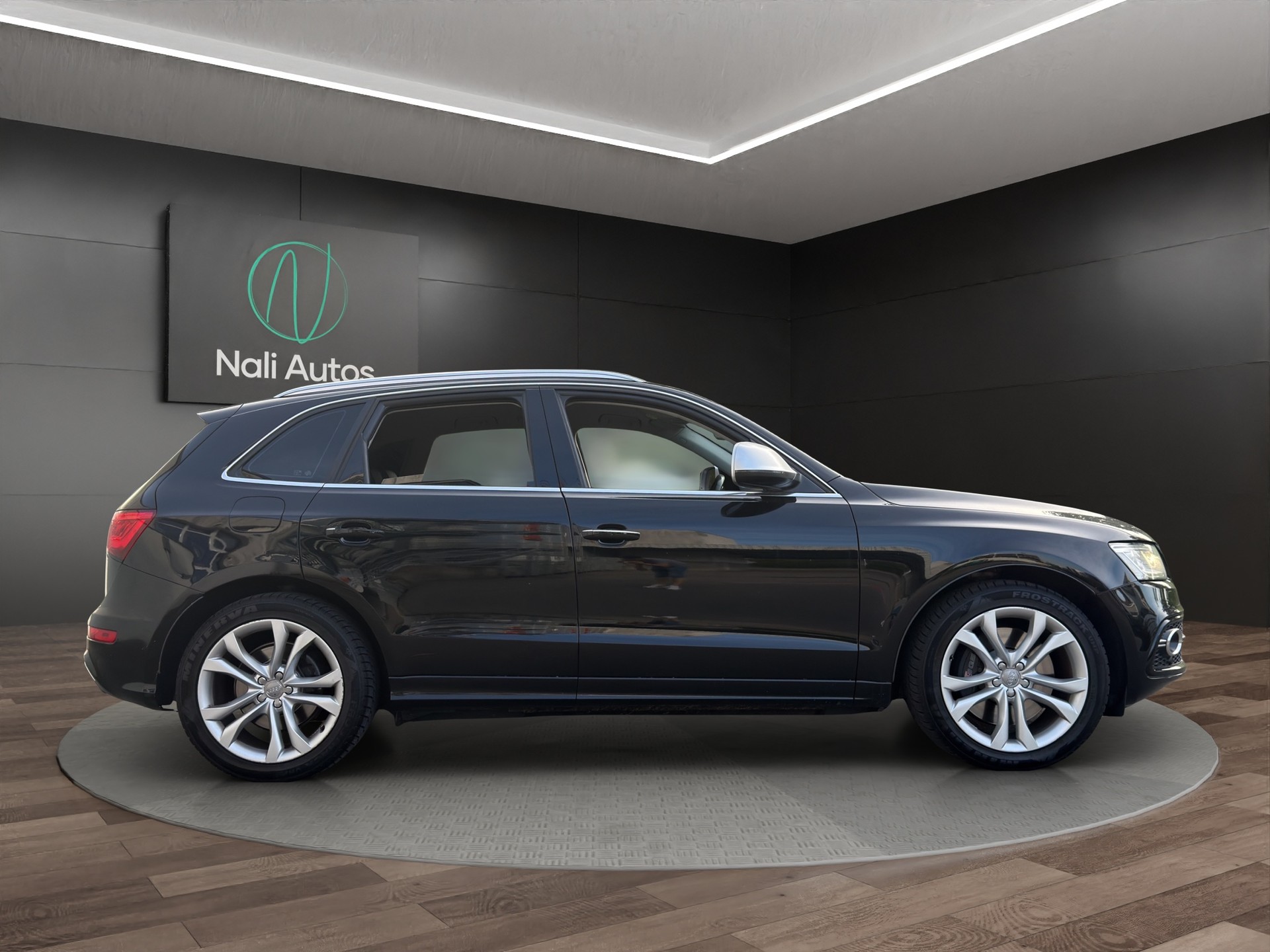 AUDI SQ5 3.0 TDI quattro tiptronic-image-8