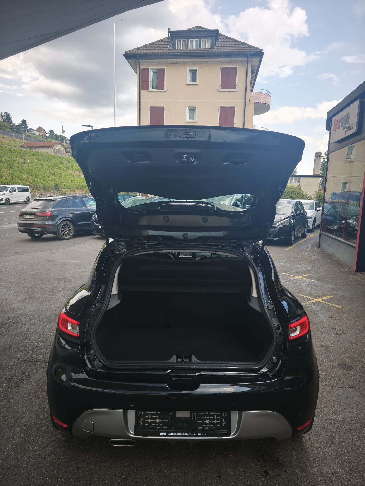 RENAULT Clio 1.2 16V GT LINE-image-5