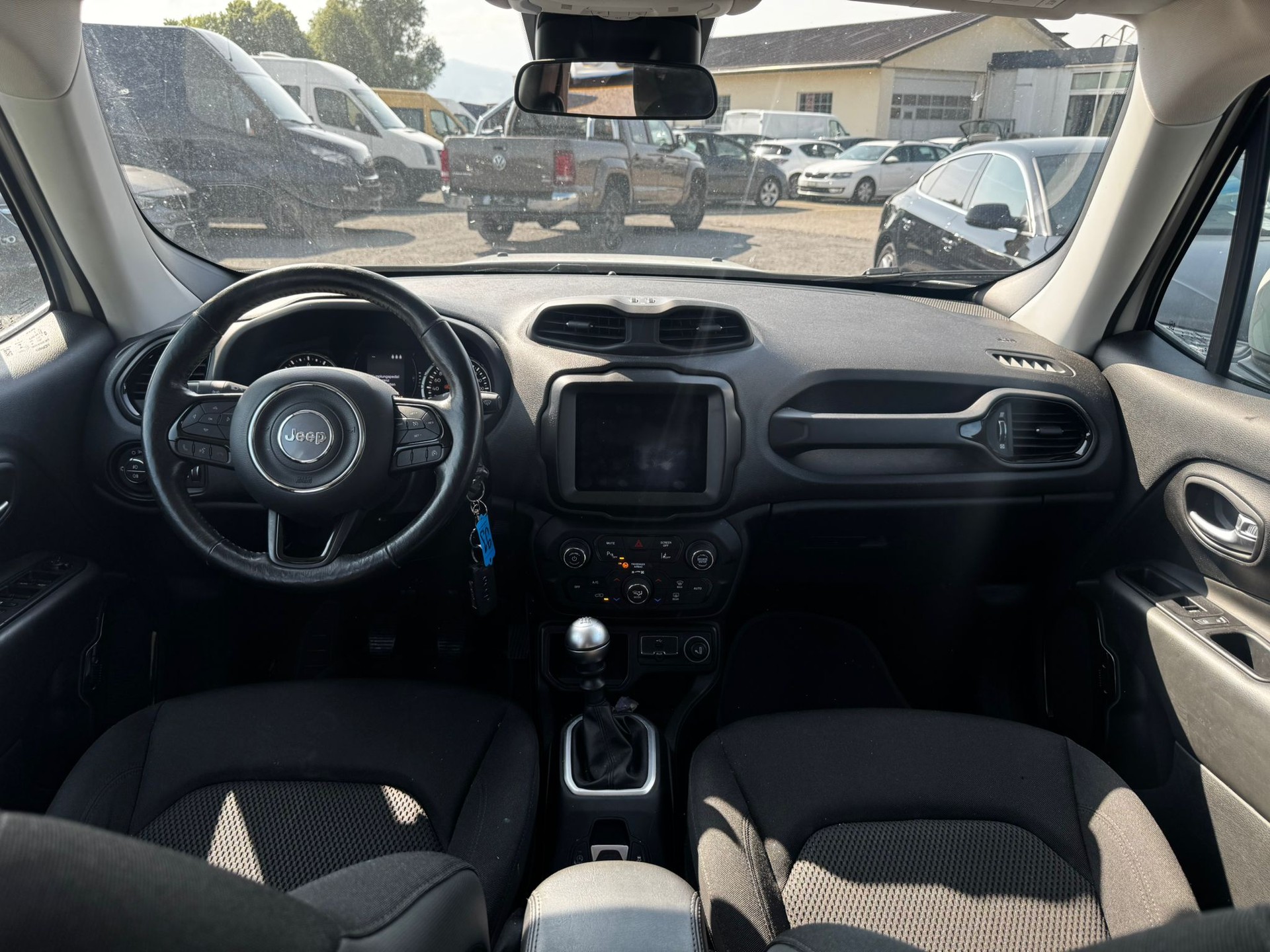 JEEP Renegade 1.0 Turbo Night Eagle-image-8