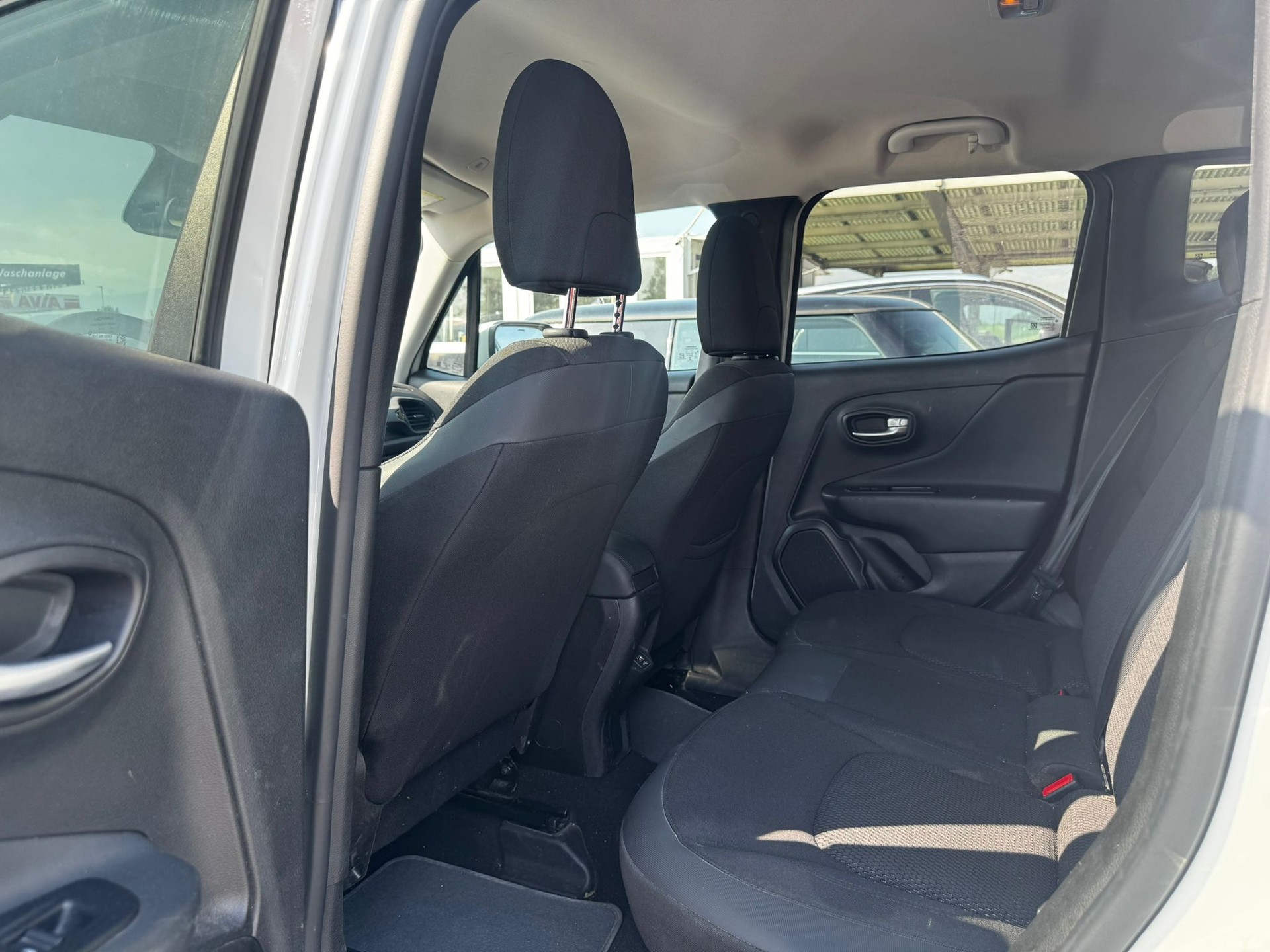 JEEP Renegade 1.0 Turbo Night Eagle-image-9