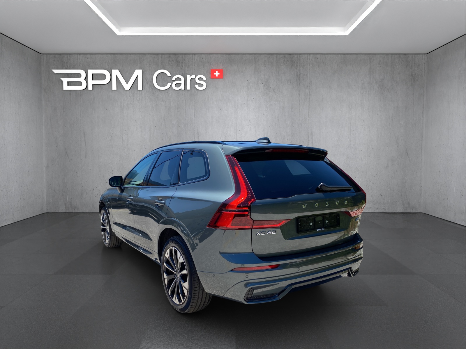 VOLVO XC60 T8 eAWD PluginHybrid Ultra Dark Geartronic-image-4