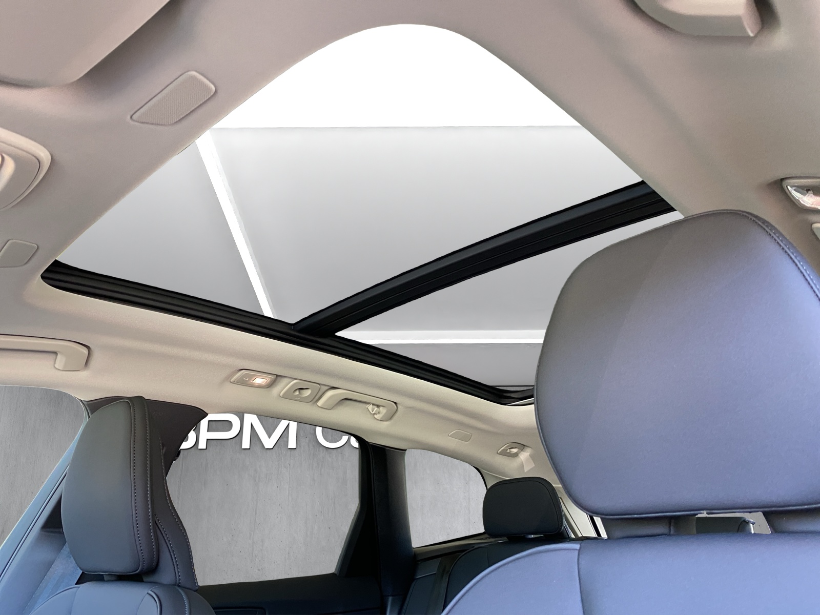 VOLVO XC60 T8 eAWD PluginHybrid Ultra Dark Geartronic-image-14