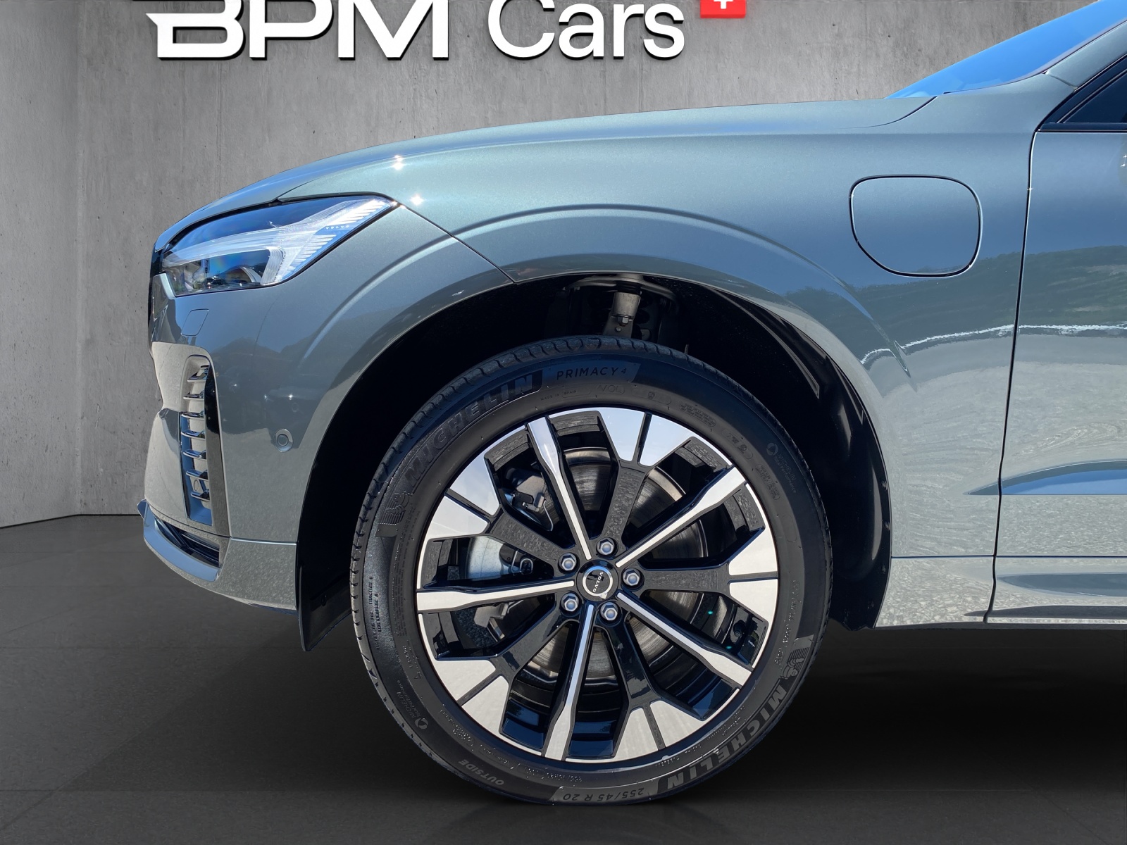 VOLVO XC60 T8 eAWD PluginHybrid Ultra Dark Geartronic-image-6