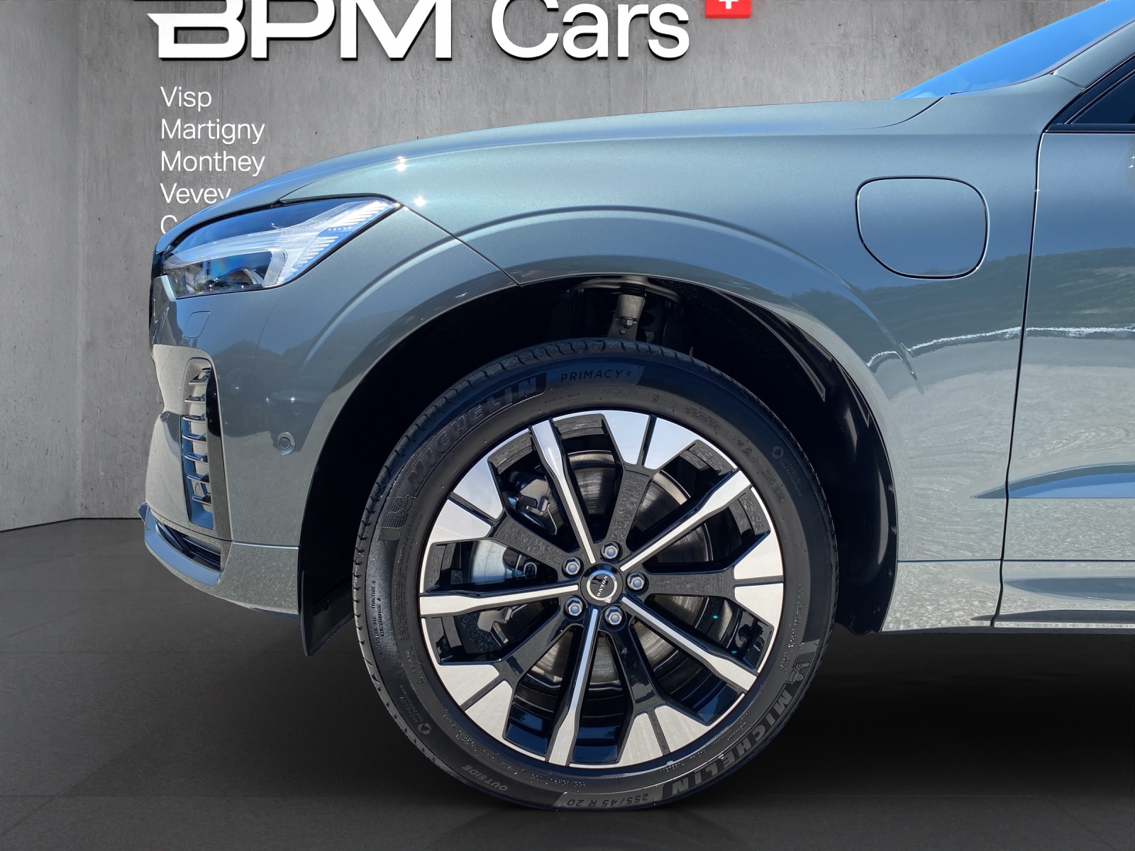VOLVO XC60 T8 eAWD PluginHybrid Ultra Dark Geartronic-image-6