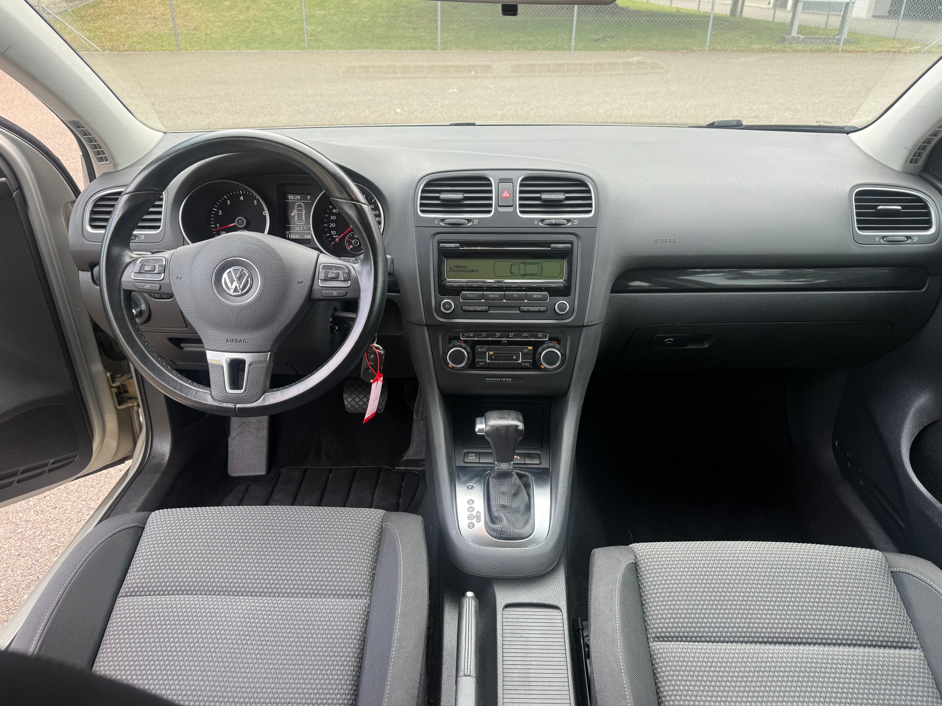 VW Golf 1.2 TSI Comfortline DSG-image-7