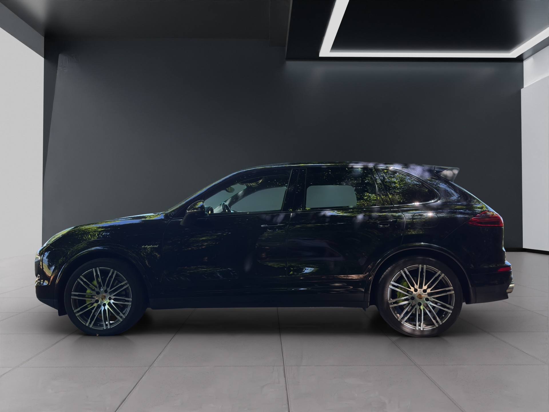PORSCHE Cayenne S E-Hybrid Platinum Edition-image-6