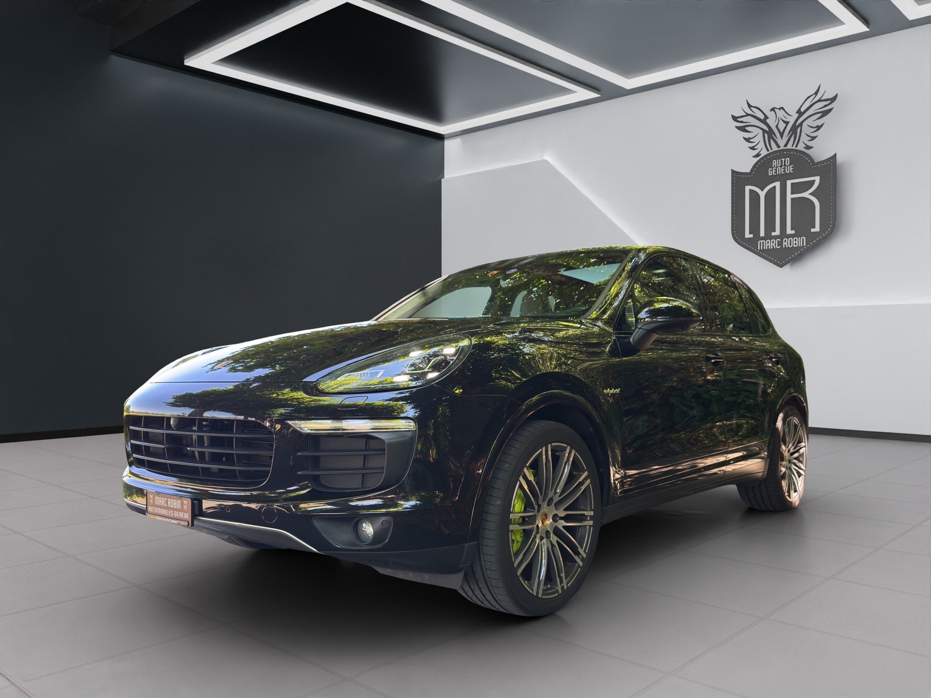 PORSCHE Cayenne S E-Hybrid Platinum Edition-image-0