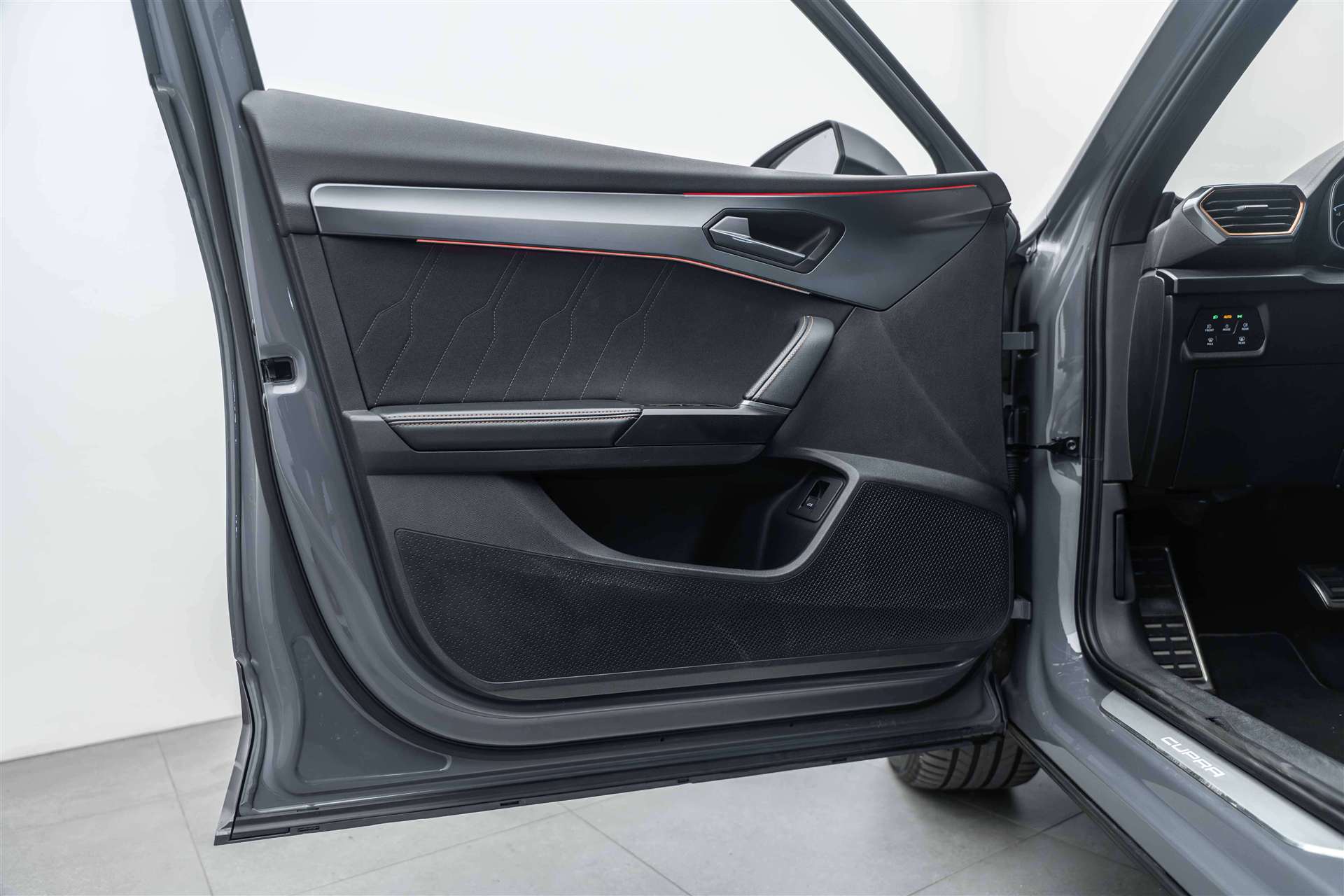 CUPRA Formentor 2.0TSI VZ 4Drive DSG 310PS-image-7