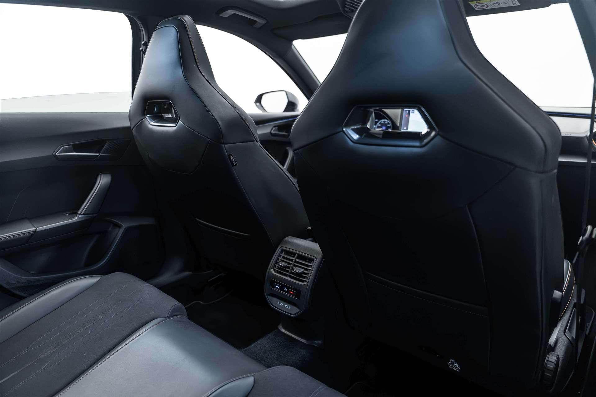 CUPRA Formentor 2.0TSI VZ 4Drive DSG 310PS-image-14