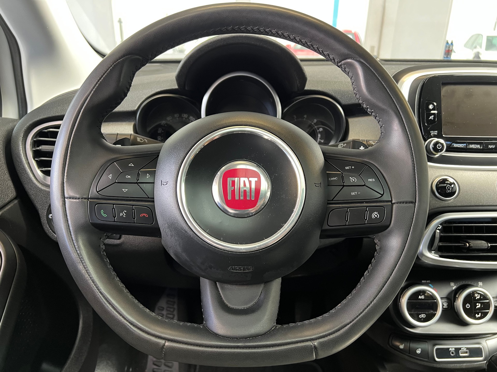 FIAT 500X 1.4T Off Road Edition+ 4x4 Automatic-image-6