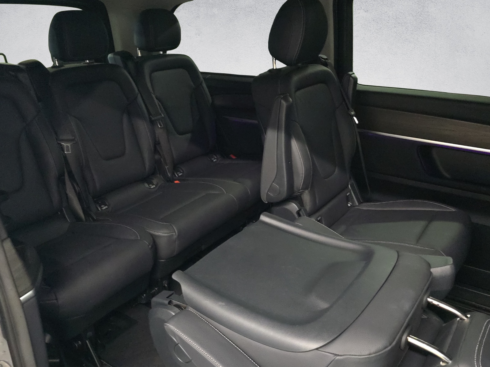 MERCEDES-BENZ V 250 d Avantgarde 4Matic Lang-image-13