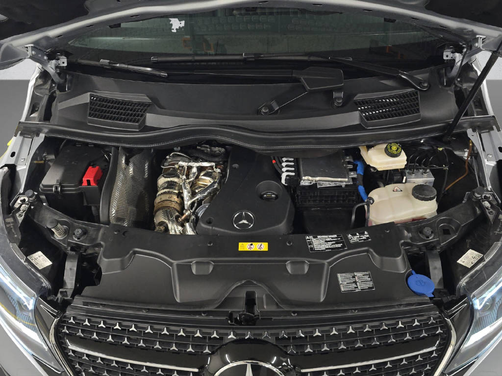 MERCEDES-BENZ V 250 d Avantgarde 4Matic Lang-image-8