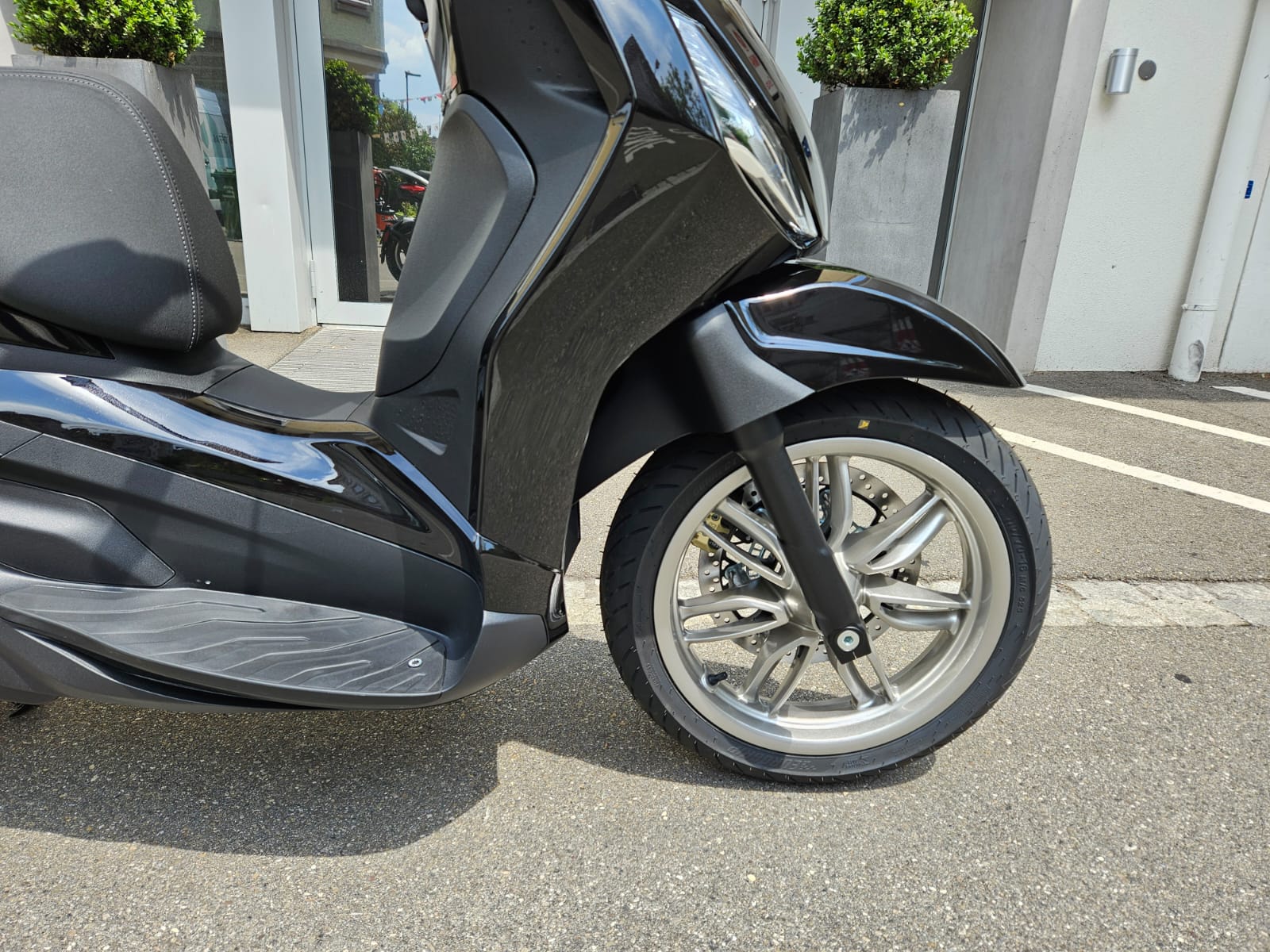 PIAGGIO Beverly 310 hpe E5+-image-4