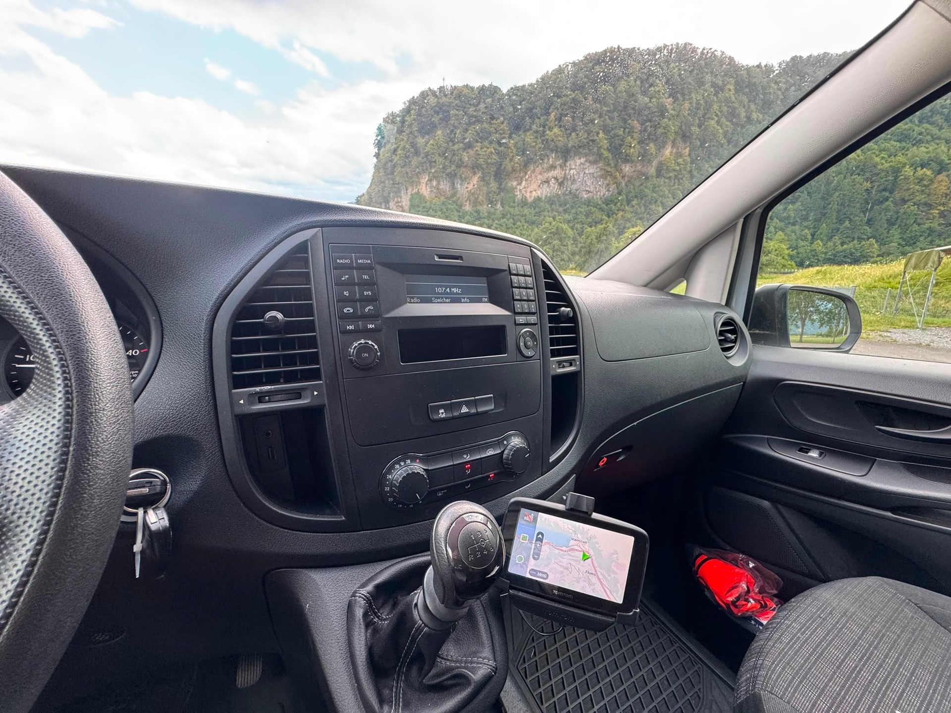 MERCEDES-BENZ Vito 114 CDI L Euro 5-image-17