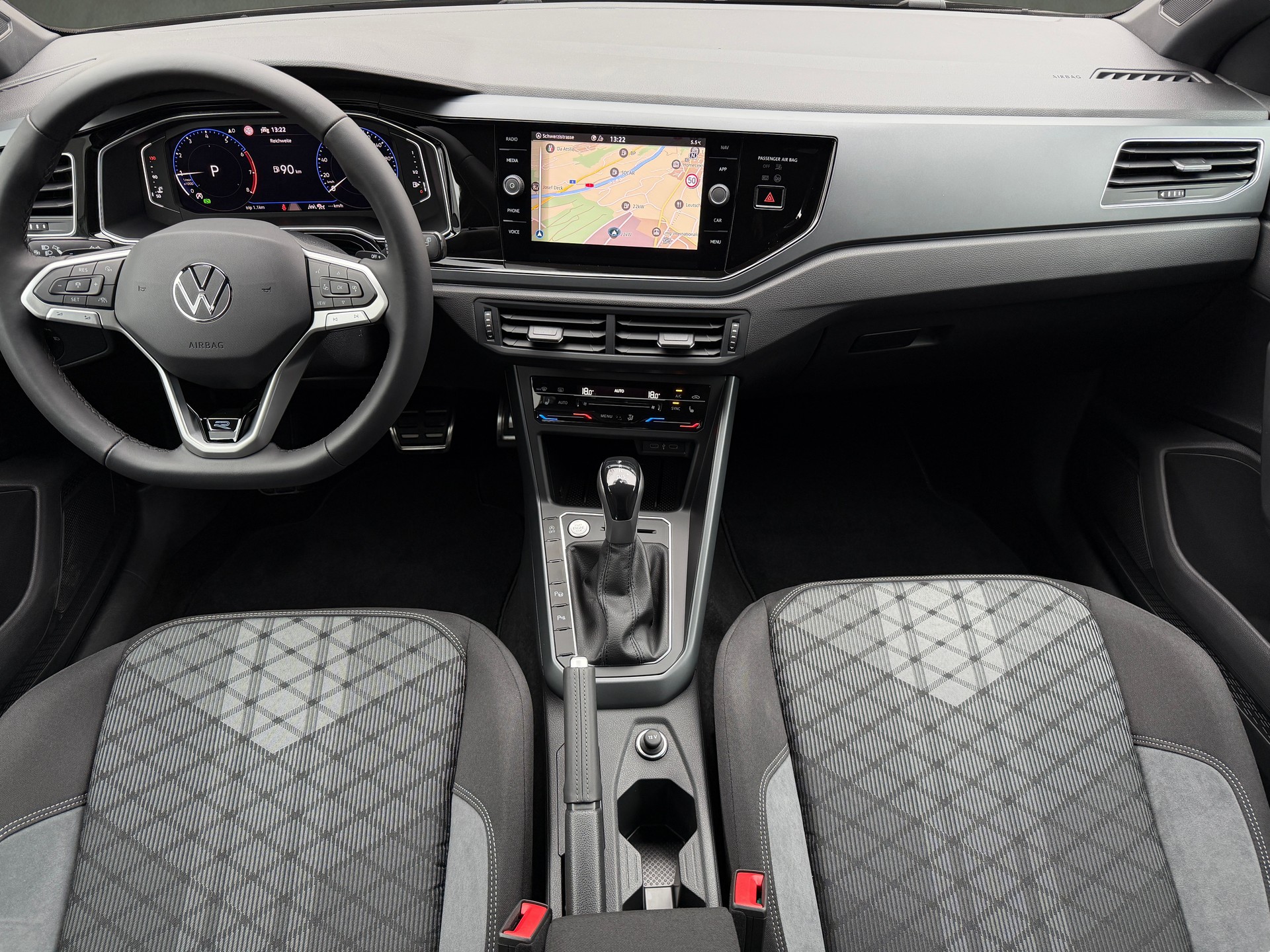 VW Polo 1.0 TSI R-Line DSG-image-8