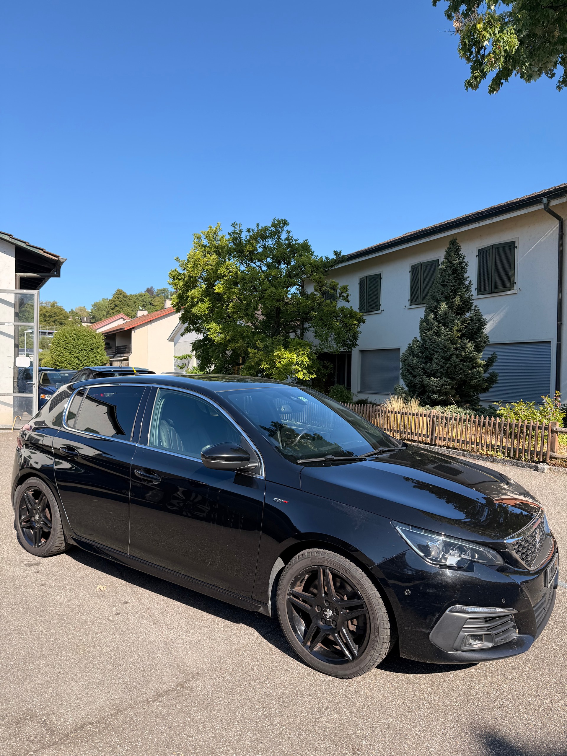 PEUGEOT 308 2.0 BlueHDI GT EAT8-image-5