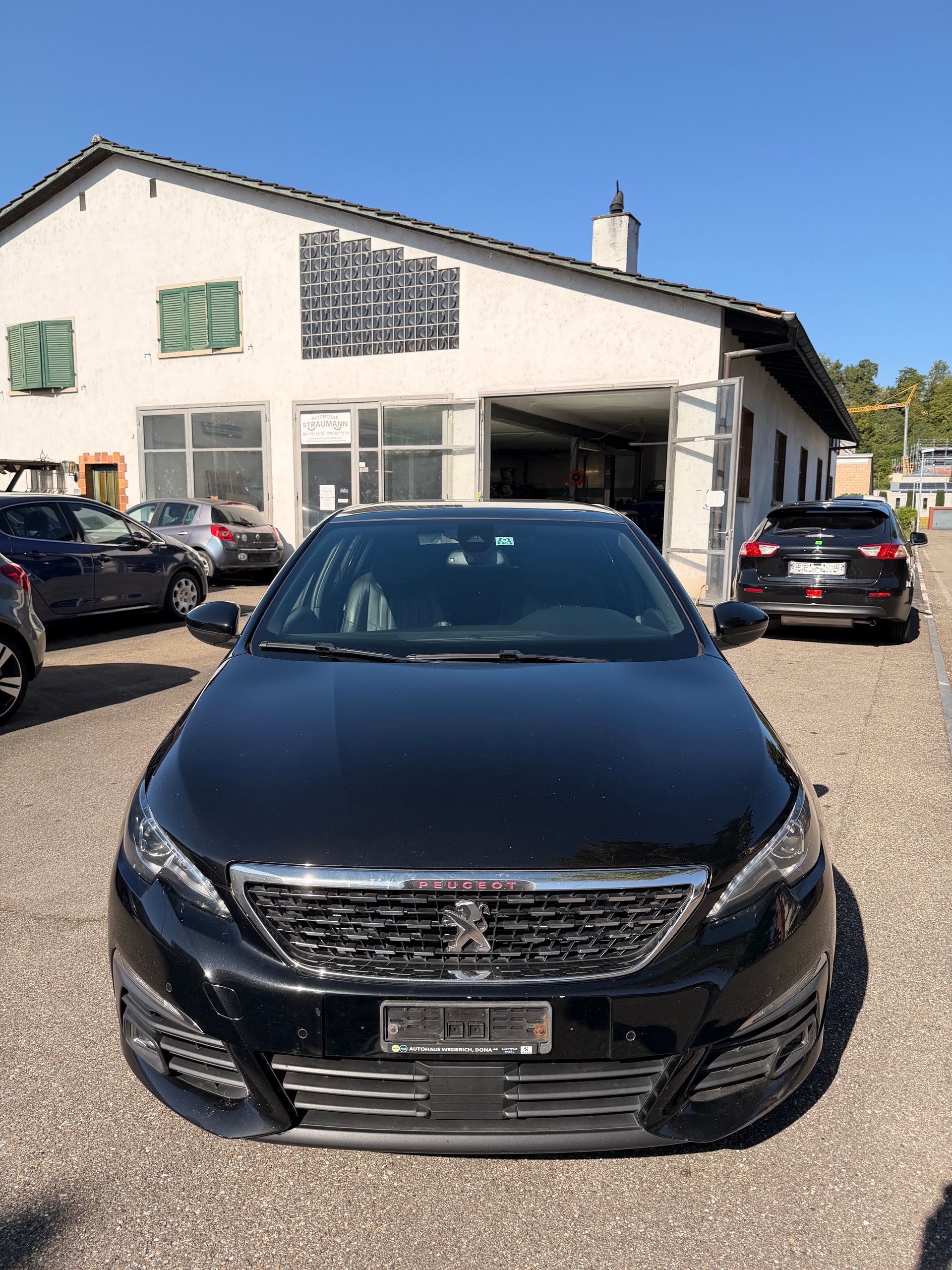 PEUGEOT 308 2.0 BlueHDI GT EAT8-image-6