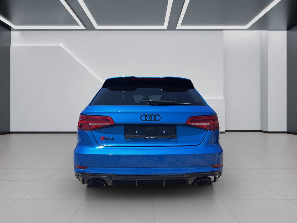 AUDI RS3 Sportback 2.5 TSI quattro S-tronic-image-3