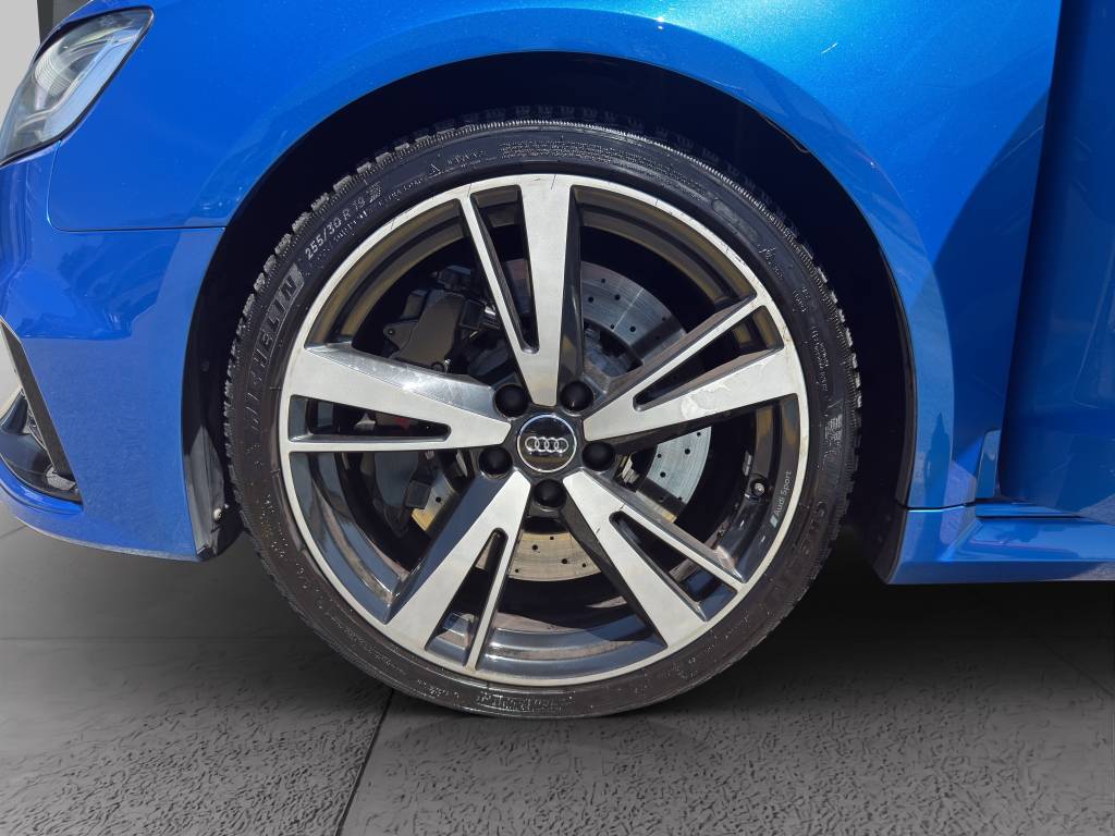 AUDI RS3 Sportback 2.5 TSI quattro S-tronic-image-15