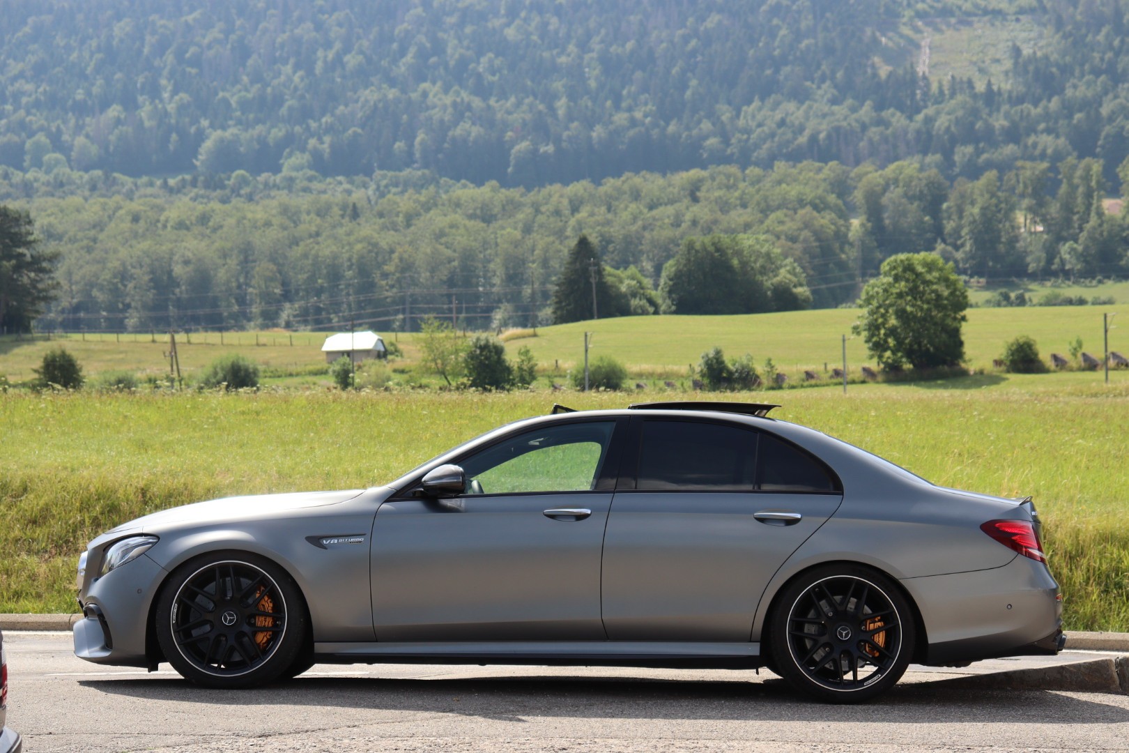 MERCEDES-BENZ E 63 AMG S Edition 1 4Matic Speedshift MCT-image-5