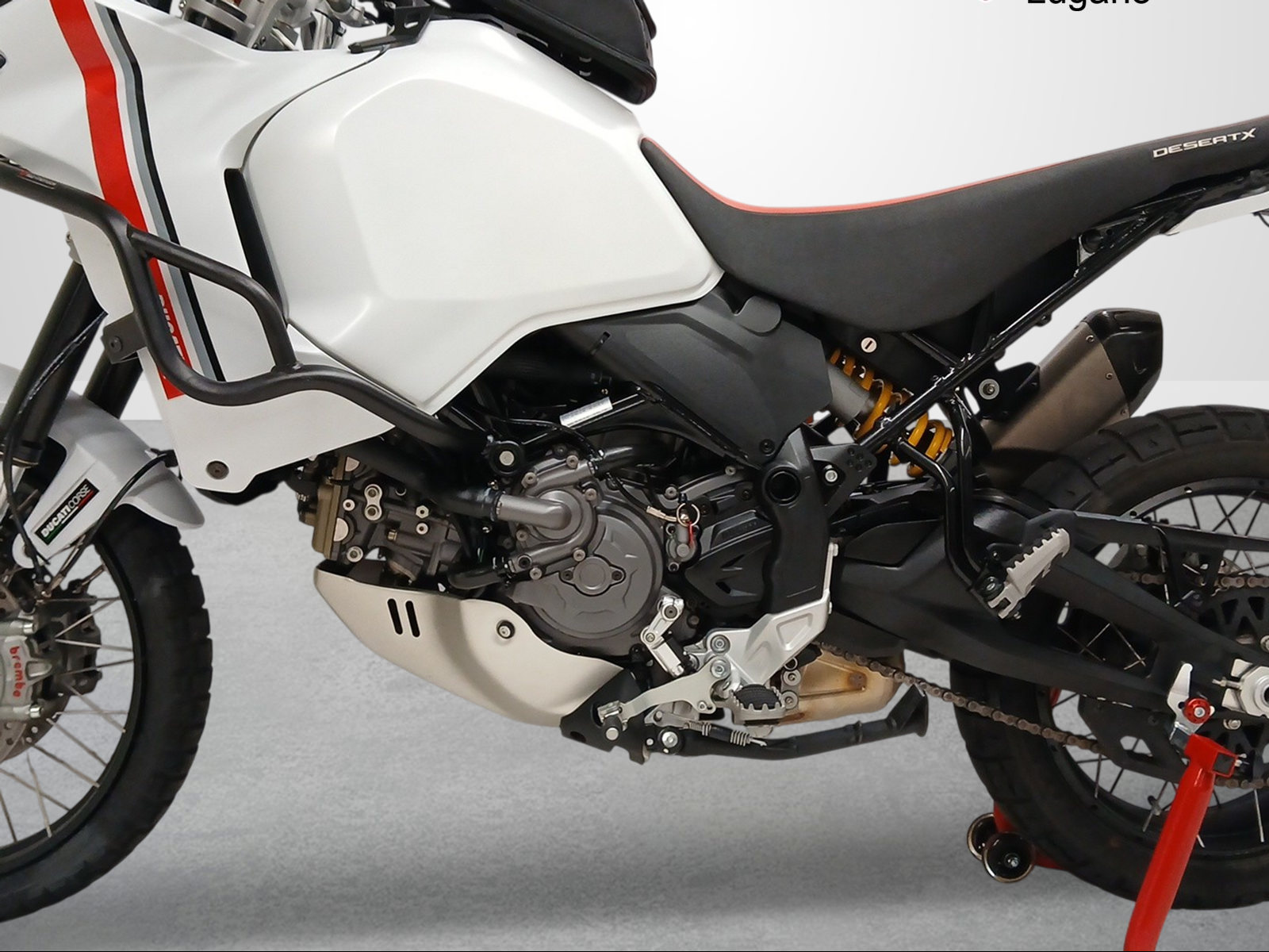 DUCATI Desert X-image-6