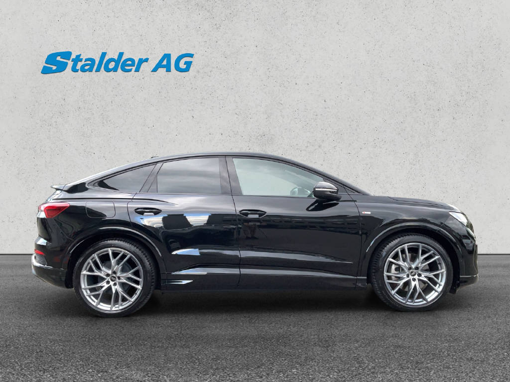AUDI Q4 e-tron Sportback 50 quattro-image-6
