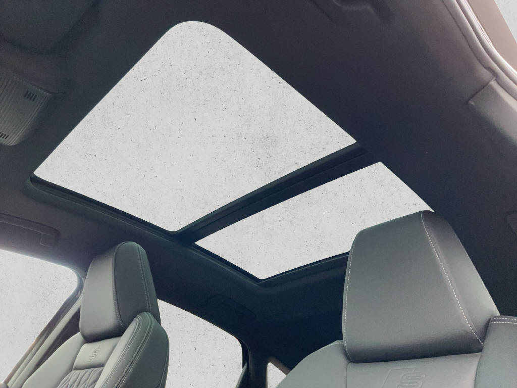 AUDI Q4 e-tron Sportback 50 quattro-image-14