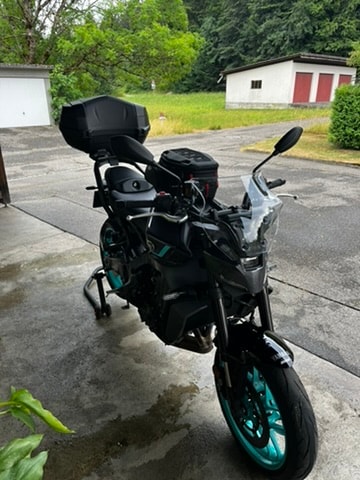 YAMAHA MT-09-image-1