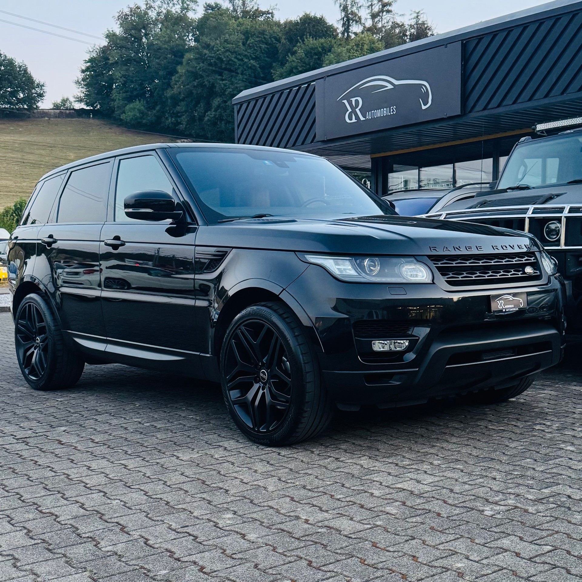 LAND ROVER Range Rover Sport 3.0 SDV6 HSE Dynamic Automatic-image-0